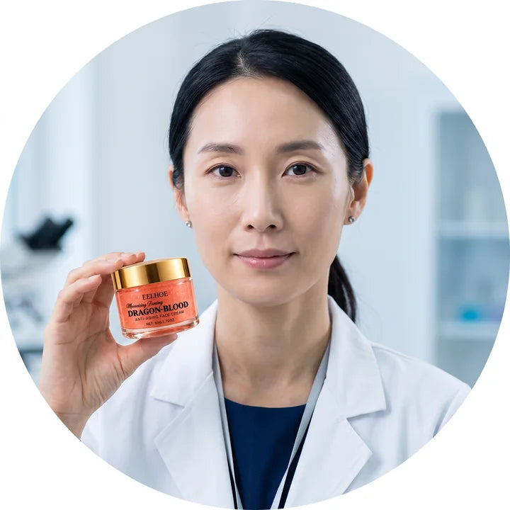 Dra. Hae-Won Jung com o Creme Dragon Blood